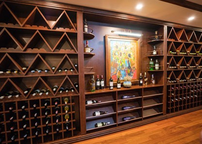 Bach Dang wine cellar
