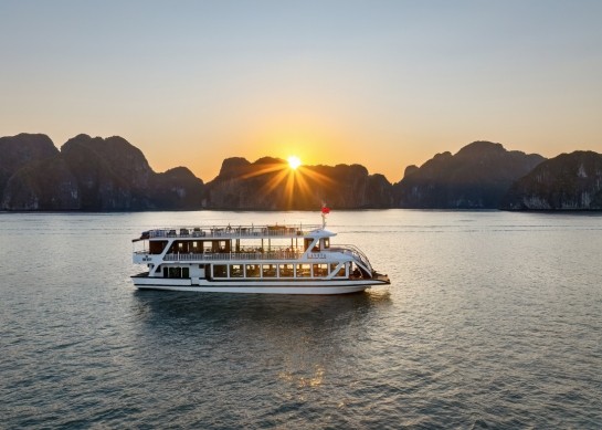 Lavoya Boutique Day Cruise