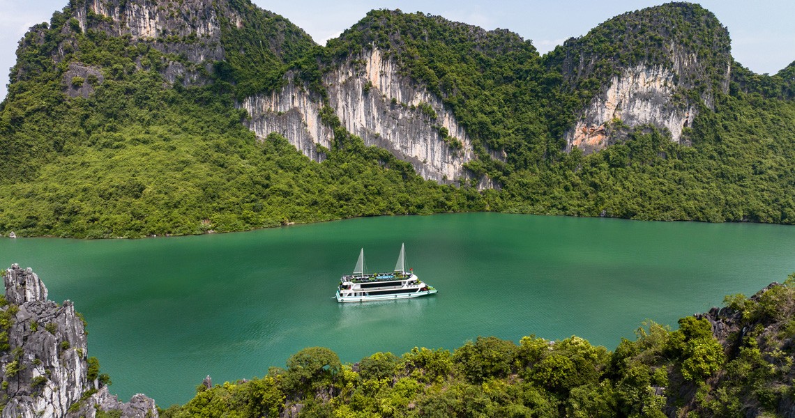 Amethyst Cruise