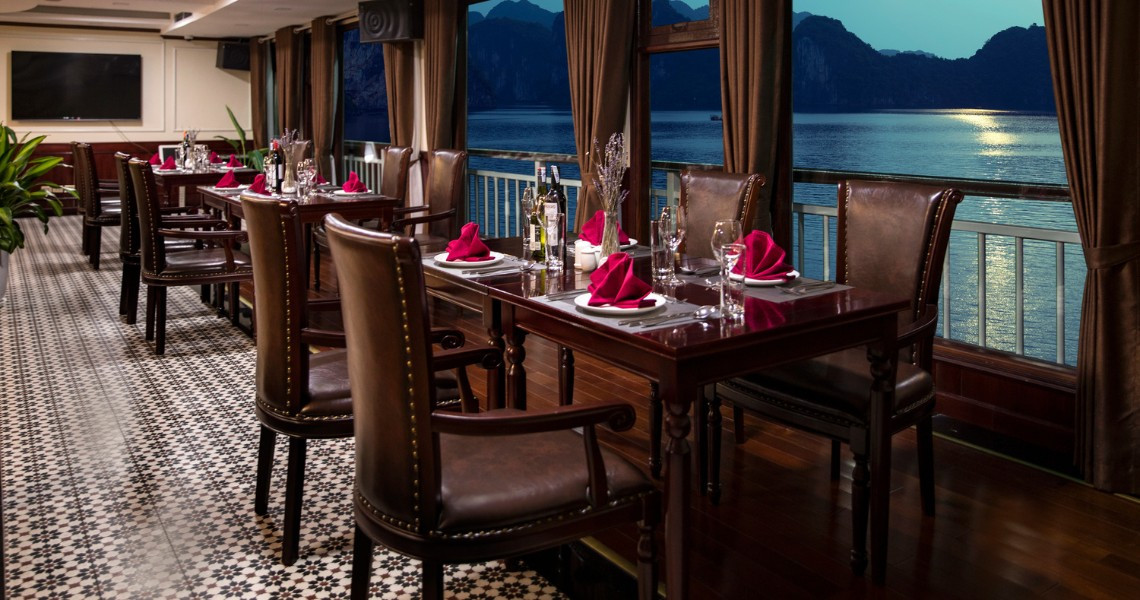 Amour Cruise