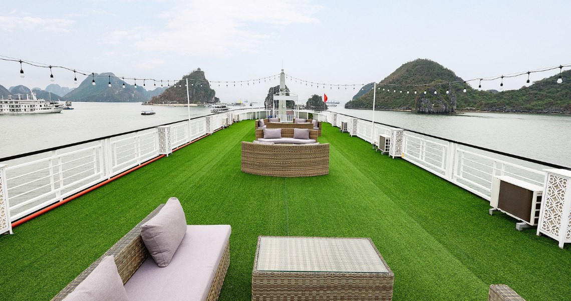 Aqua Elegance Cruise