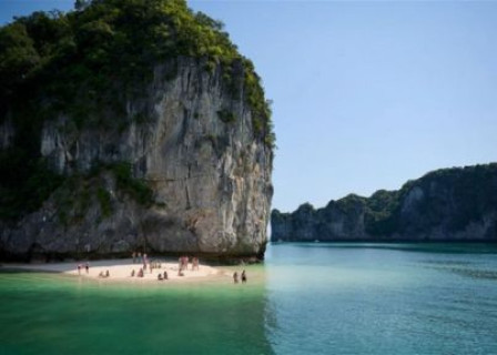 Hanoi - Halong Bay - Lan Ha Bay - Tra Bau Area
