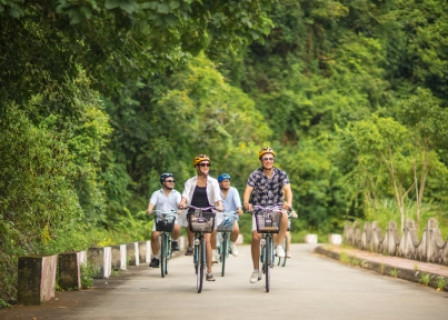 Halong Bay - Lan Ha Bay