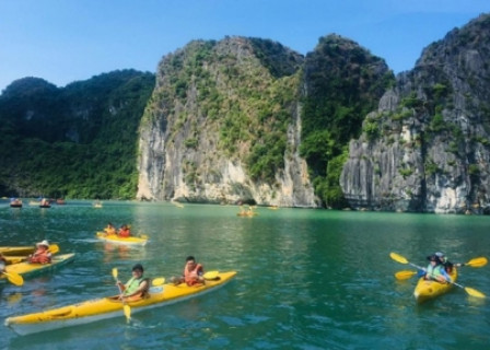 Hanoi - Ha Long Bay - Lan Ha Bay