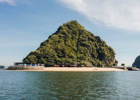 Titov Island - Tuan Chau Harbor