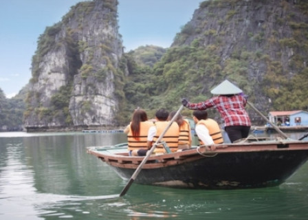 Ha Long Harbor  -  Thien Canh Son Cave  -  Vung Vieng Fishing Village  -  Ha Long Harbor