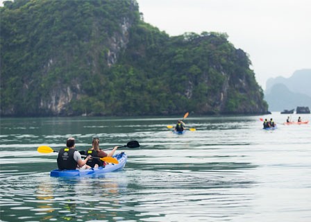 Cong Do Area – Kayaking (B, L, D)