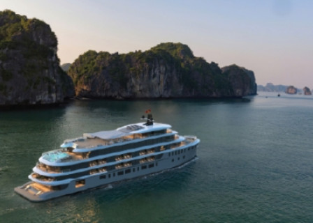 Ha Long Bay – Lan Ha Bay – Dark & Bright Cave - Sunset Party