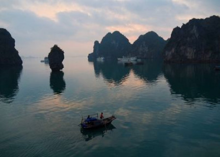 Hanoi - Halong International Port - Vung Vieng Fishing Village - Cap La