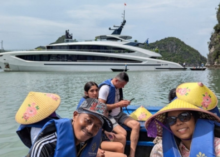 Taliya Cruise - Dinner Tour (4 Hours)