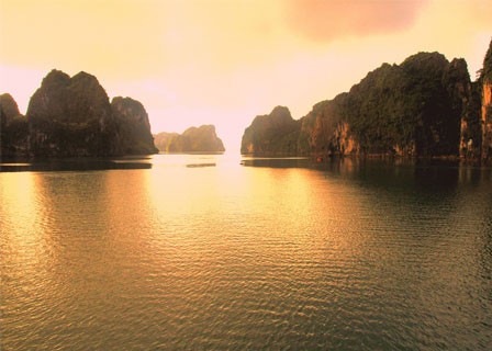 Halong Bay Further Discovering (B, L, D)